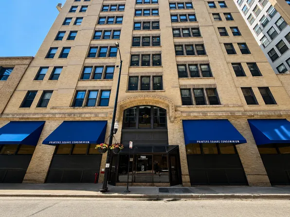 780 S Federal St APT 201, Chicago, IL 60605