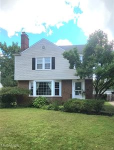 2281 Traymore Rd, University Heights, OH, 44118