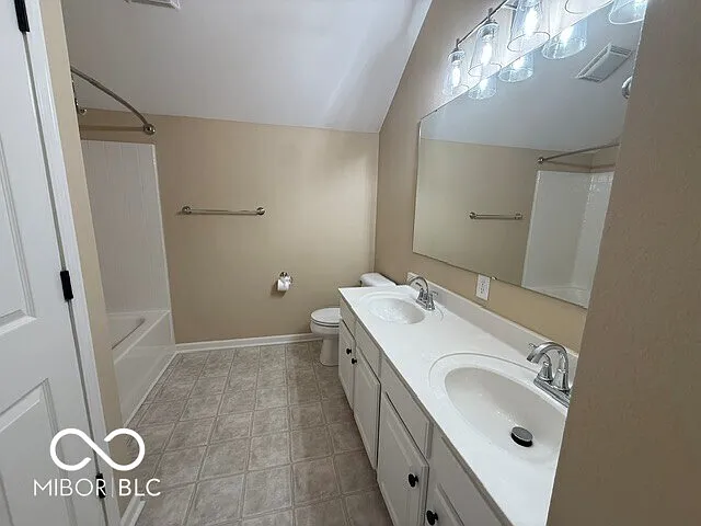15538 Smithfield Dr — Photo 11