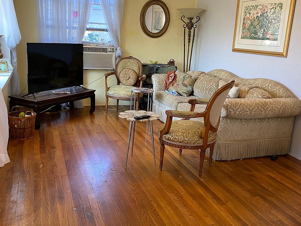 1st image of 2230 Julian Ave
