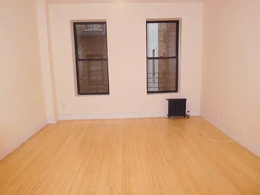 Rented by BRICK & GALO REALTY CORP | media 22