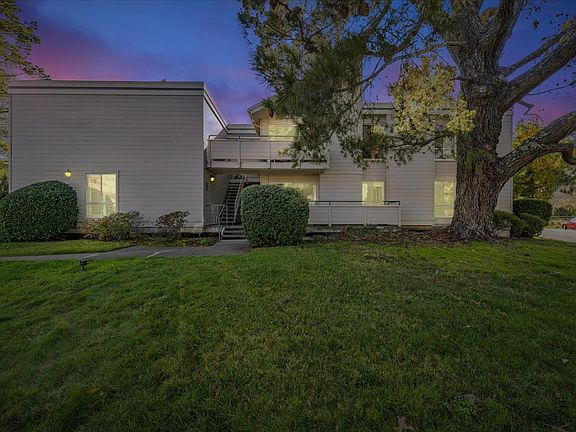 2nd image of 348 Larkspur Plaza Drive