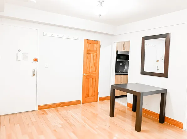 210 East 47th Street 7D image 2 of 42