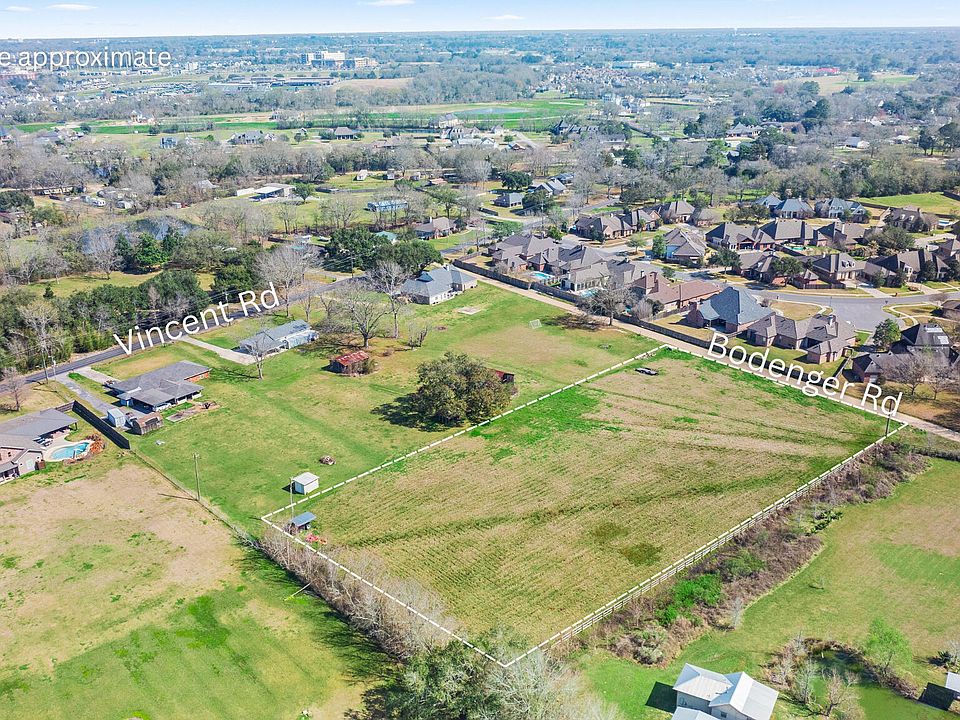 1st image of 122 Bodenger Rd