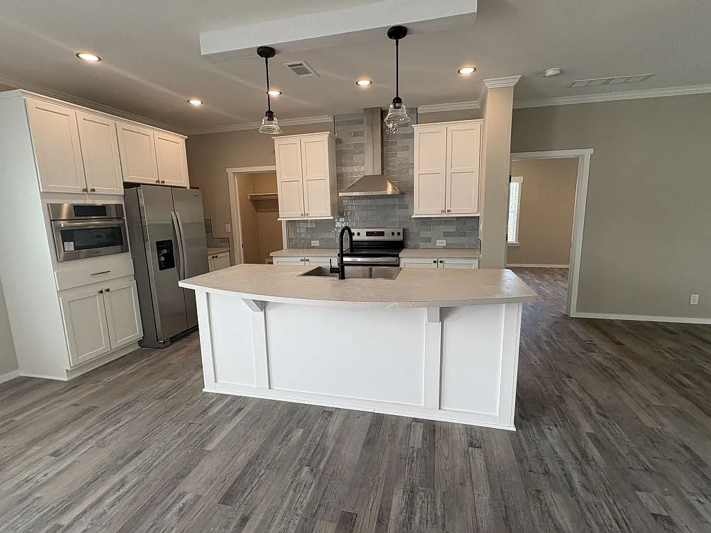 2 bed, 2.0 bath, 1440 sqft, $1,599 — Photo 4