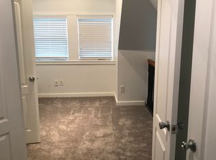 1240 Denisonview St APT 2, Pittsburgh, PA 15205