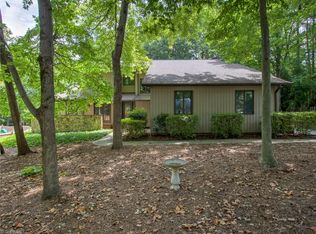 1902 Basset Trl, Greensboro, NC 27410