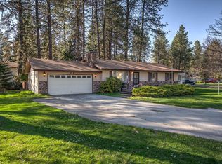 11591 N Emerald Dr, Hayden Lake, ID 83835