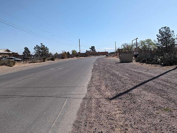 4th image of 641 Mesilla View Dr