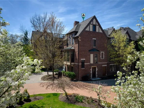 13900 S Park Blvd Unit 16, Shaker Heights, OH 44120