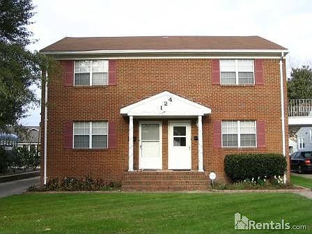 1st image of 124 Granby Park