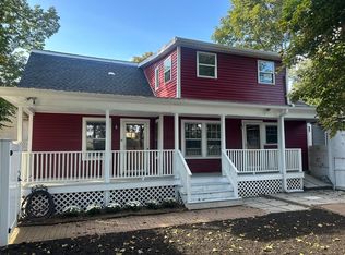29 Myrtle St, Dedham, MA 02026