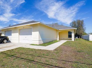 607 Hancock Bridge Pkwy, Cape Coral, FL 33990