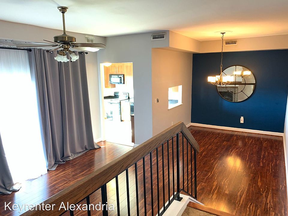 1st image of 128 Roberts Ln APT 401