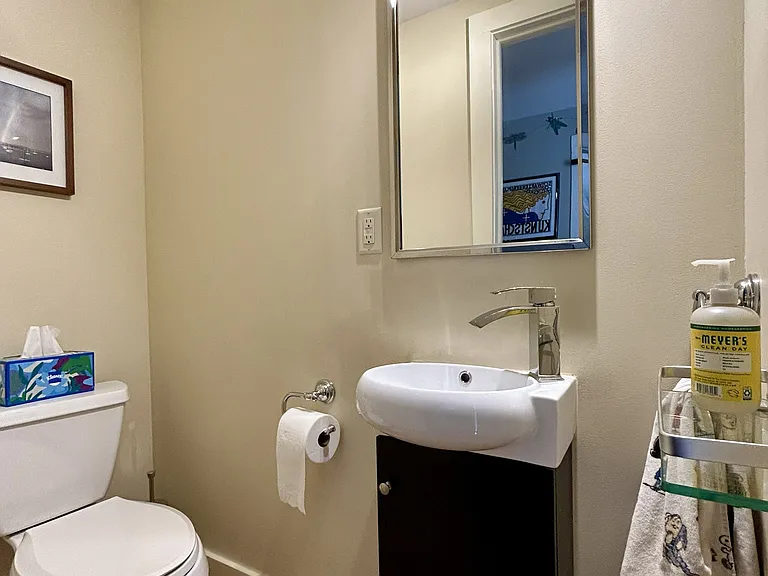 215 Maple St — Photo 10