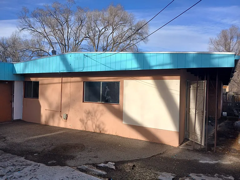 302 Hinde Pl — Photo 13