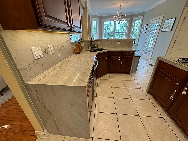 245 South Ln — Photo 9