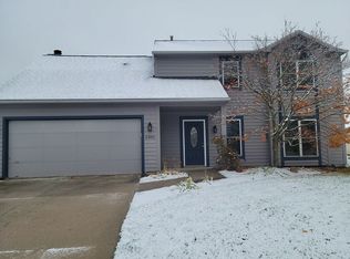 5305 Plover Cir, Fort Wayne, IN 46818