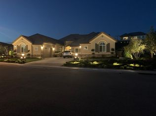 11325 Raes Creek Rd, Moorpark, CA 93021