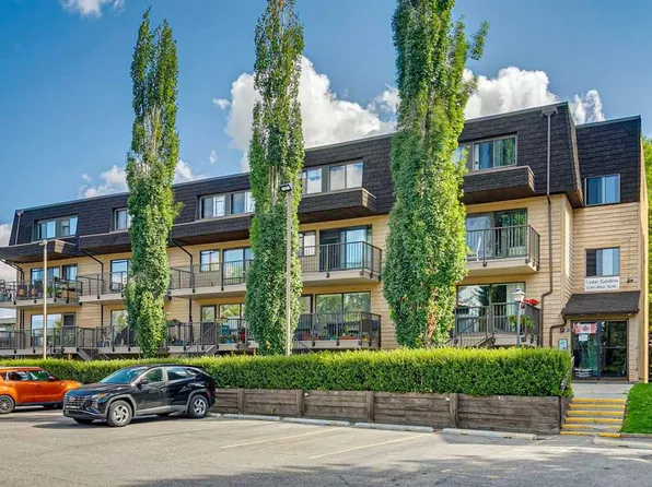 3519 E 49th St NW #70, Calgary, AB T3A 2C7