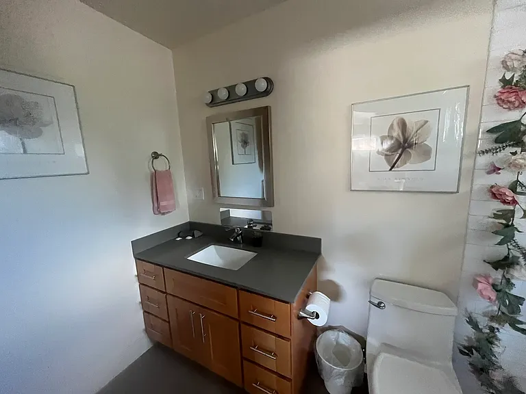 453 Ashton Ave — Photo 19