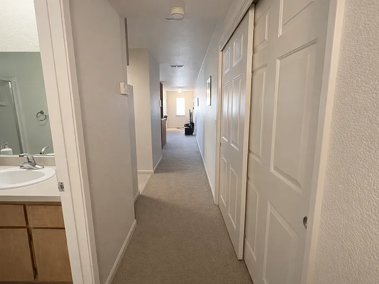 645 Adams St #5 — Photo 8