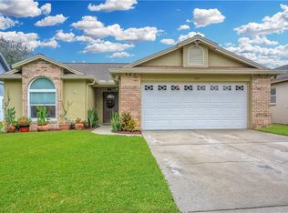 1927 Erin Brooke Dr, Valrico, FL 33594