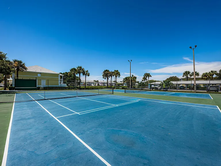 251 Pompano Dr SE #D — Photo 47