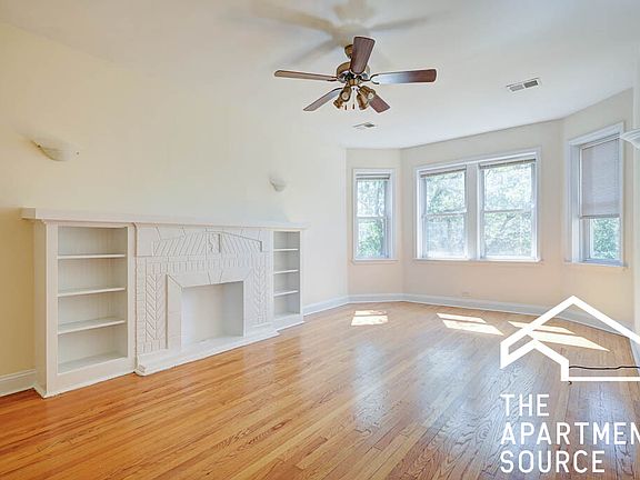 3rd image of 3428 W Parker Ave APT 1