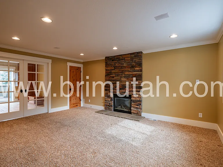 105 N Young Oak Rd — Photo 12