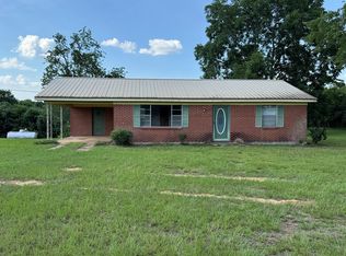 330 Sasser Rd, Dozier, AL 36028