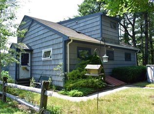 137 Micajah Pond Rd, Plymouth, MA 02360