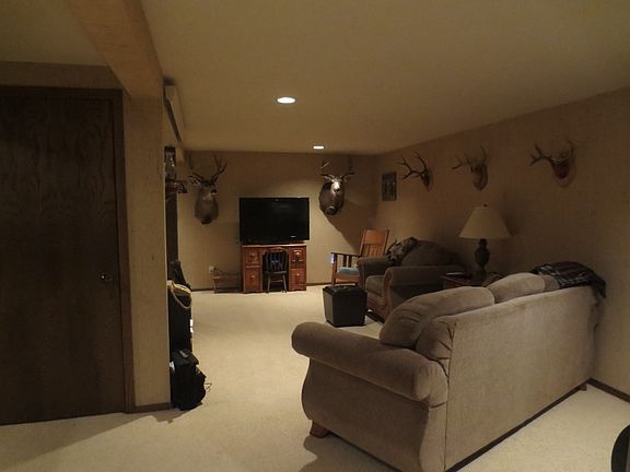 Lower level 