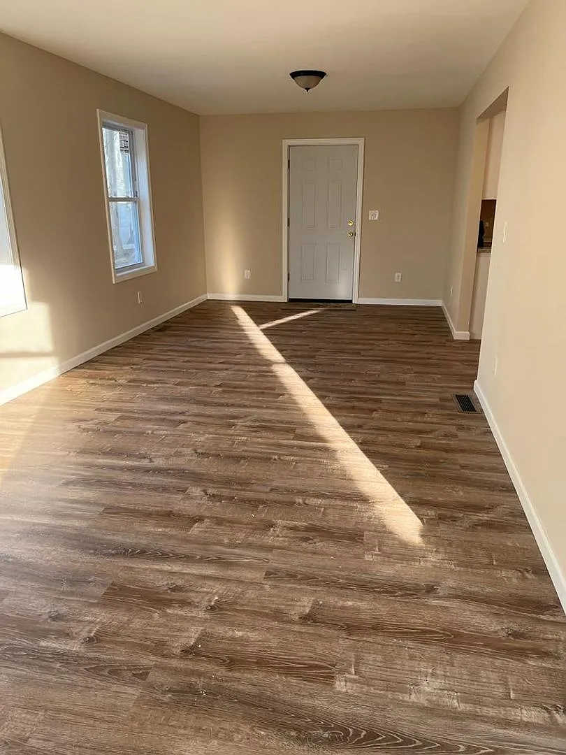Brand New Construction! 3 Bedroom! — Photo 2