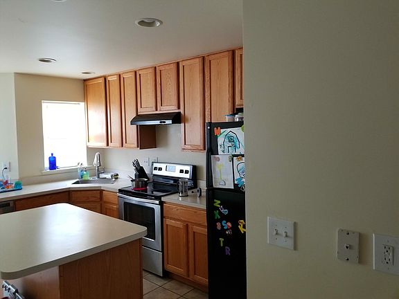 Island kitchen main level