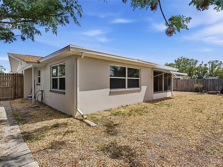 7608 Sue Ellen Dr — Photo 31