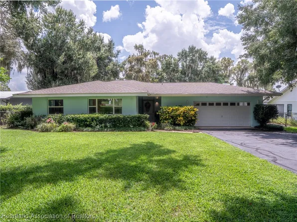 3009 Placid View Dr, Lake Placid, FL 33852
