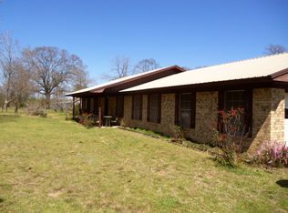 1352 Sand Country Rd, Jefferson, TX 75657