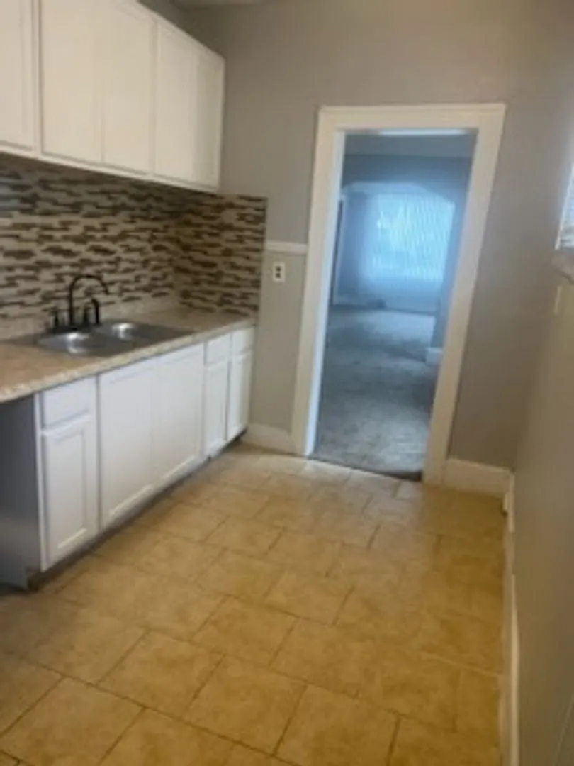 3BR Home in Detroit — Photo 1