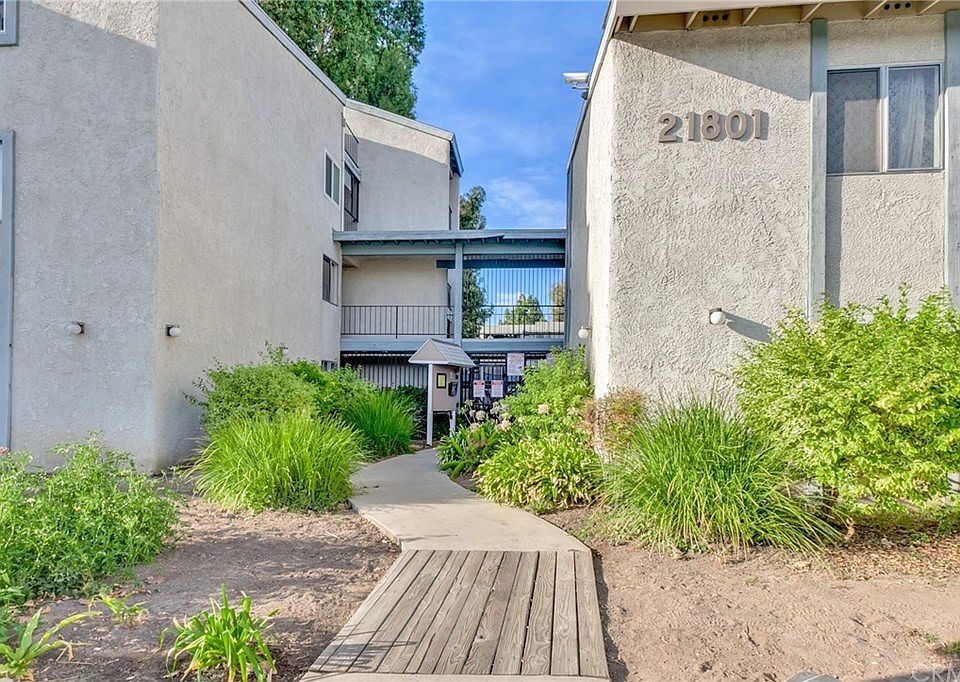 1st image of 21801 Roscoe Blvd Unit 203