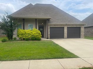 306 Coppice Pl, Bossier City, LA 71111