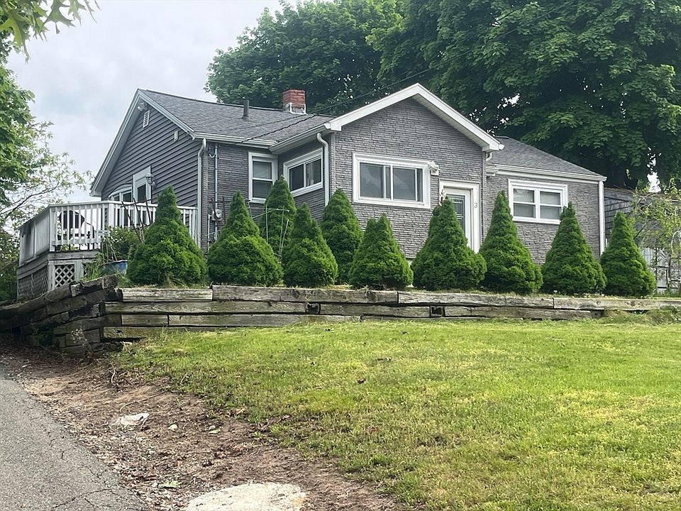 1st image of 3 Phillips Ave