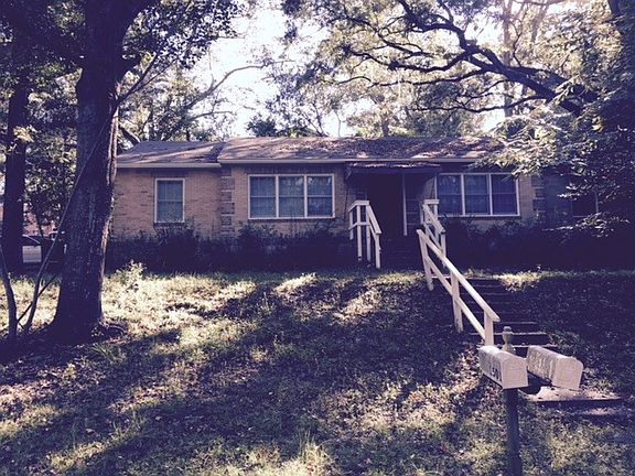 2nd image of 1501 S Gadsden St