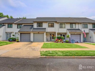 44 Lexington Cir, Matawan, NJ, 07747