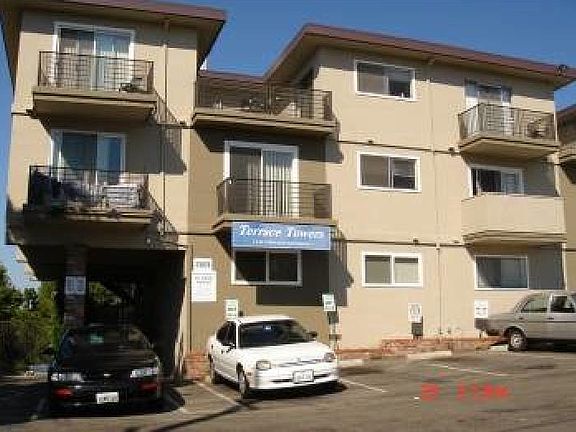 76 Building