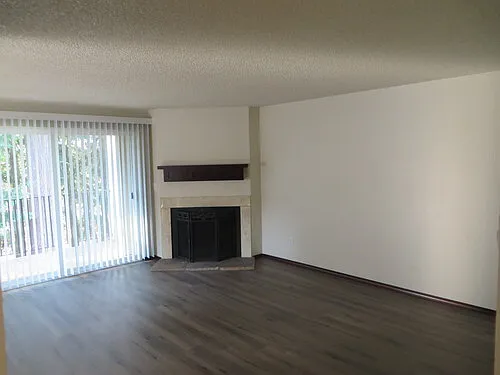 Parkview Apartments — Photo 42