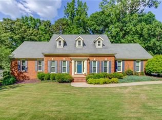 1205 Swan Mill Ct, Suwanee, GA 30024