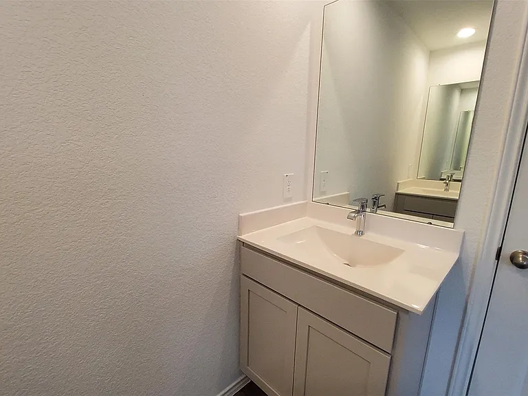 4901 Blue Beetle Ridge Dr — Photo 23