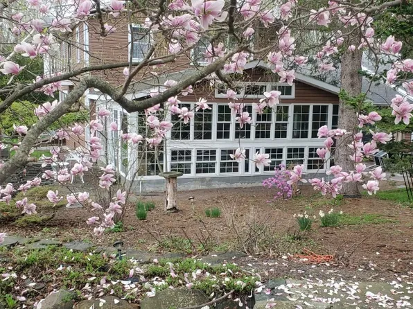 5214 NY-145, Cobleskill, NY 12043