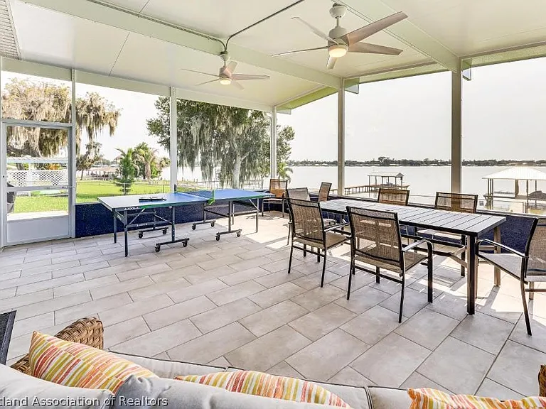 1216 Lake Clay Dr — Photo 22